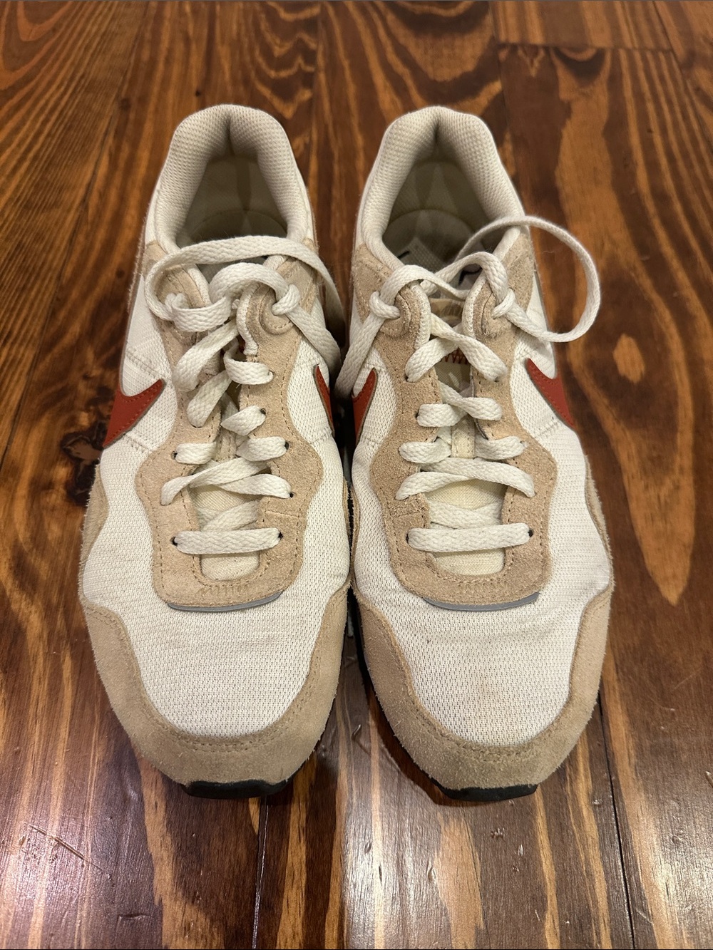 Nike Women's Beige Cream Sneakers with Red Swoosh